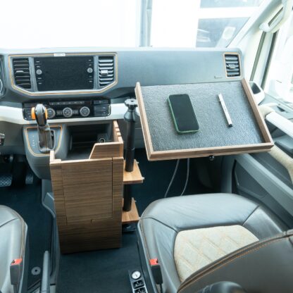 Laptop Arbeitsplatz Beifahrerseite an Cockpit FlexBox – Bild 4